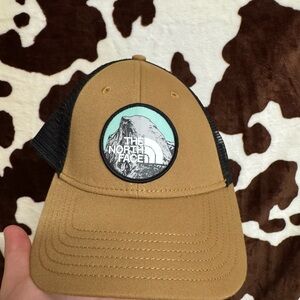 The North Face Black and Tan Cap